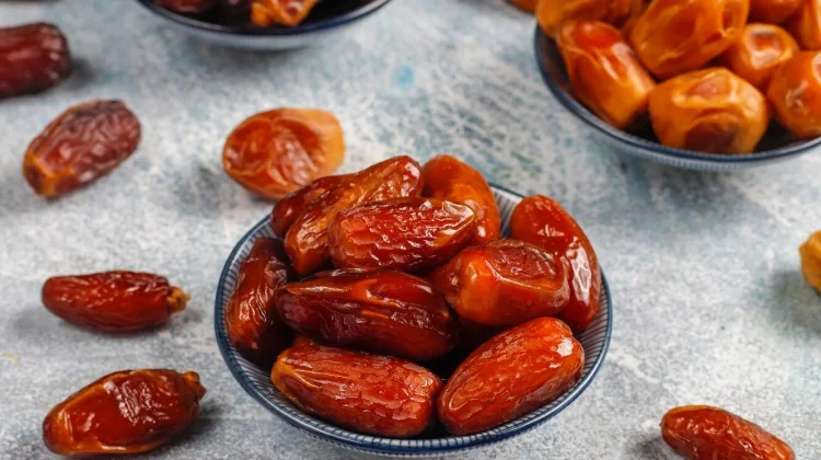 Kenapa Kurma Disebut sebagai “Buah Sombong”?