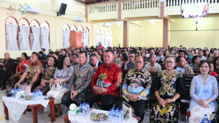 Wali Kota Gunungsitoli Hadiri Pesta Pembangunan Gereja Hosiana