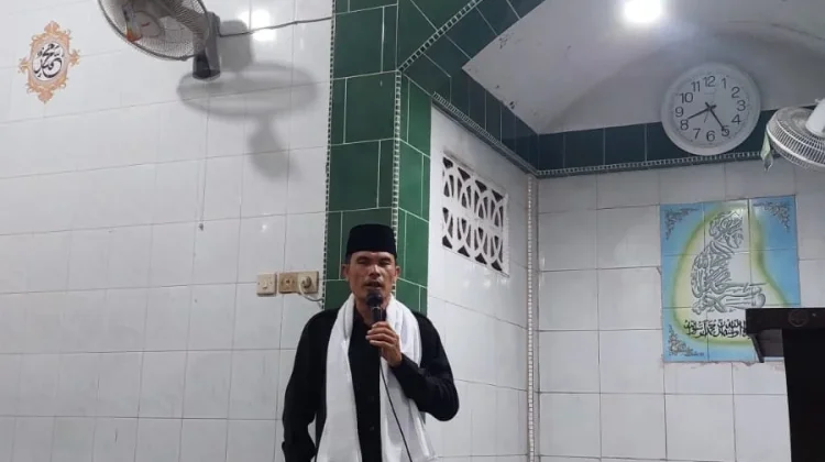 Bulan Ramadhan, Saling Mengingatkan Kebaikan dan Keburukan