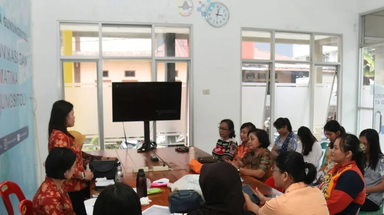 DWP Kominfo Gunungsitoli Gelar Pertemuan Bahas Agenda Organisasi