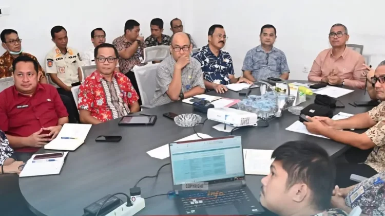 Rapat Evaluasi Persiapan Penyelenggaraan Layanan Call Center 112