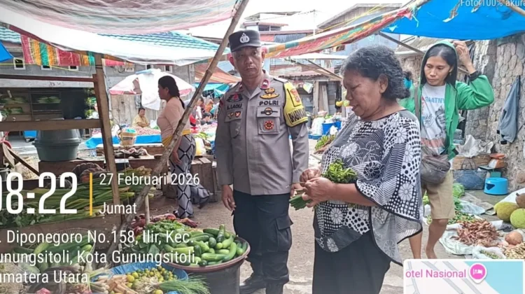 Bhabinkamtibmas Polres Nias Gelar DDS di Pasar Pagi