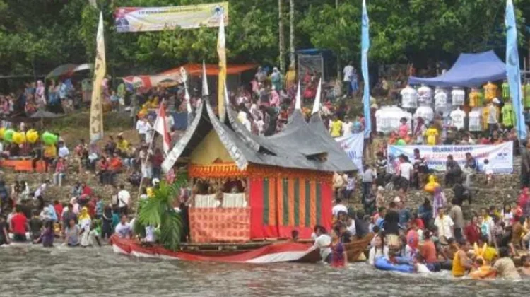 Malamang, Balimau dan Ziarah Kubro, Tradisi Khas Daerah Sambut Ramadan