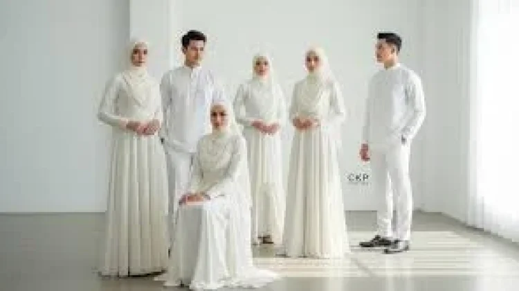 Pesona Busana Muslim Menjelang Lebaran