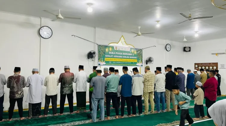 Pelaksananaan Sholat Khusuf oleh PDM Gunungsitoli