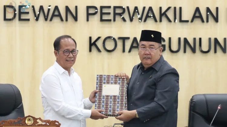 Paripurna Penyampaian Hasil Reses dan Pengumuman Pansus RTR