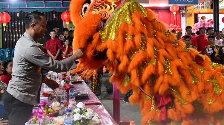 Kapolres Nias Hadiri Malam Kebersamaan Cap Go Meh 2577 Kongzili