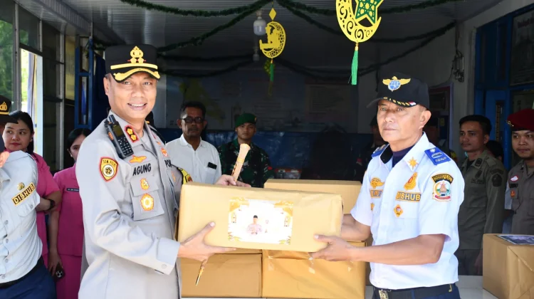 Kapolres Didampingi Ketua Bhayangkari Cabang Nias Kunjungi Sejumlah Pos Pam