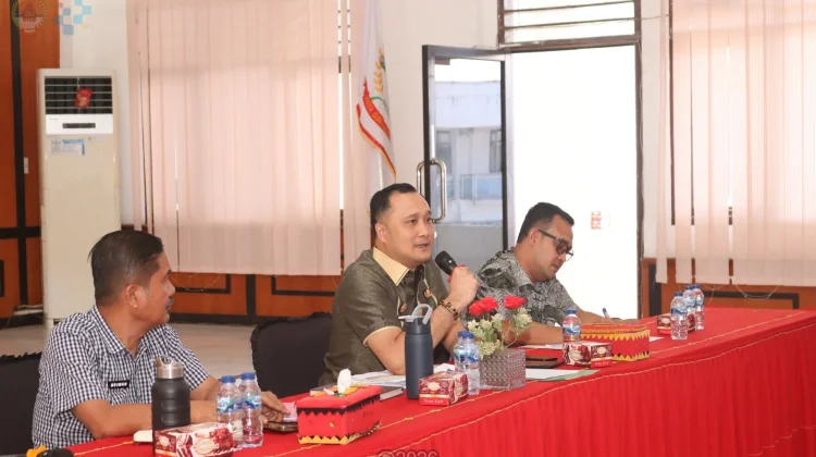 Sekda Kota Gunungsitoli Pimpin Rapat Kickoff Penilaian Maturitas SPIP