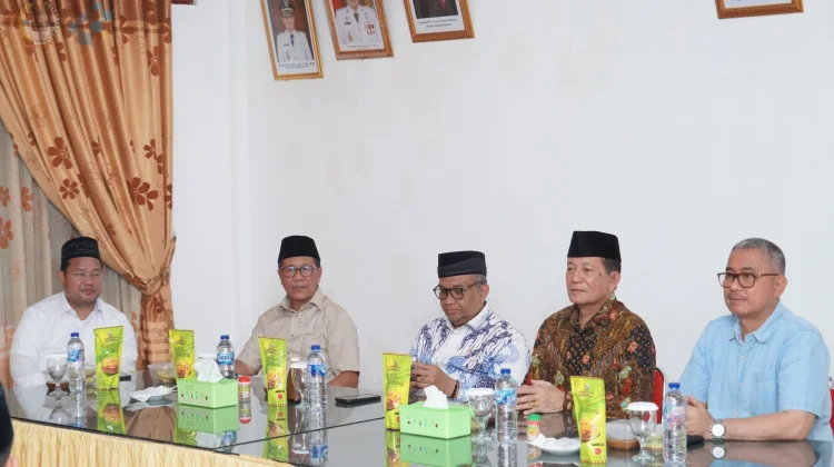 Kunjungan Wamenaker RI di Kepulauan Nias