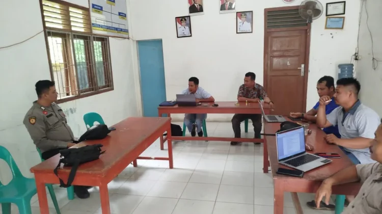 Brigpol Reni Andryansa Sosialisasikan Call Center 110