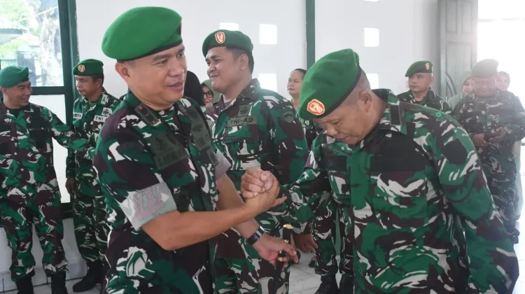 Dandim 0213/Nias Pimpin Upacara Kenaikan Pangkat dan Penugasan Jabatan Baru