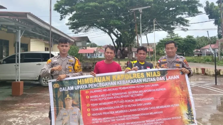 Personil Polsek Lahewa Imbau Warga Cegah Karhutla