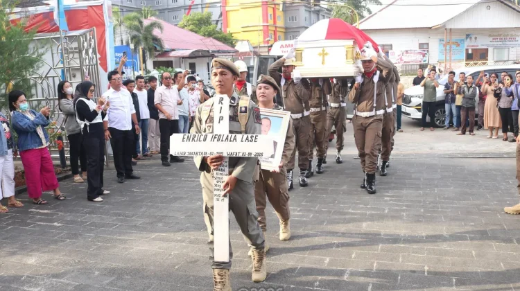 Penjemputan dan Penghormatan Terakhir Wakil Ketua DPRD