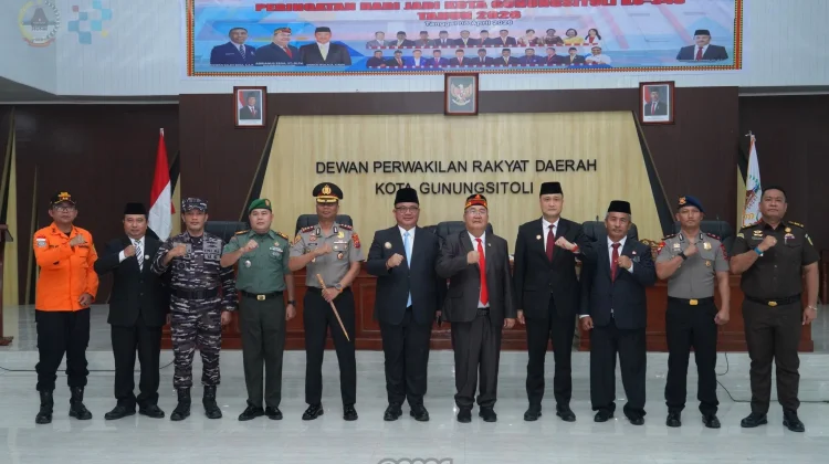 Rapat Paripurna dan Upacara Peringatan Hari Jadi Kota Gunungsitoli ke-348