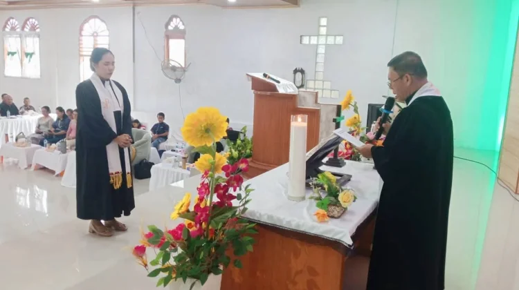 Ephorus BNKP Lantik Pendeta BNKP Jemaat Hilisangawöla