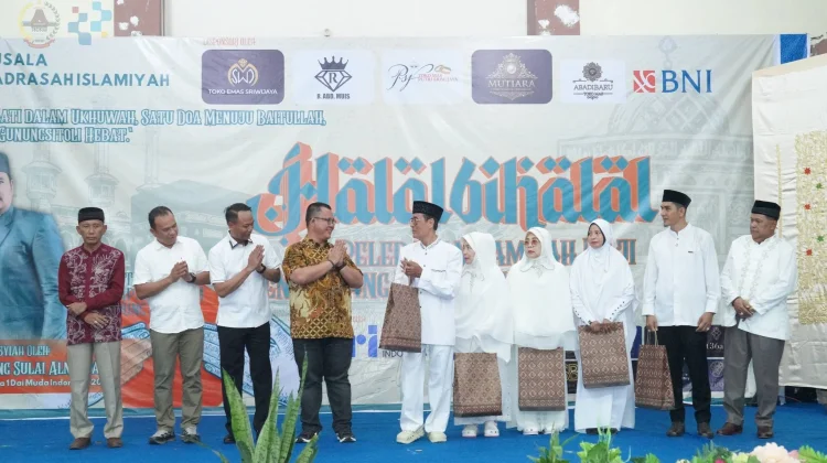 Wali Kota Gunungsitoli Serukan Kepedulian saat Halal Bihalal dan Pelepasan Haji