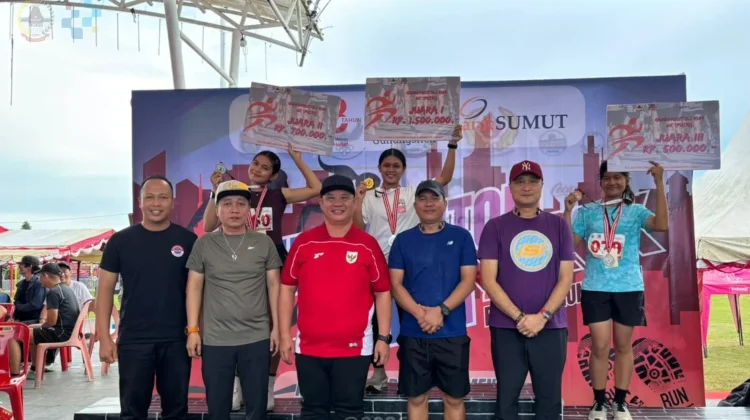 Semarak HUT 348, Wali Kota Gunungsitoli Lepas Peserta Run