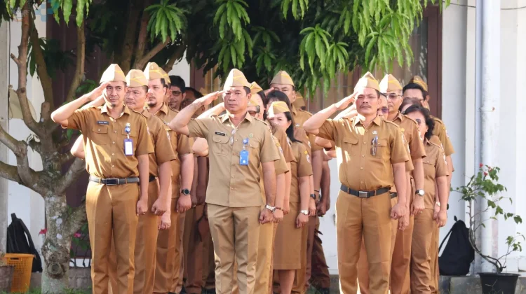 Pimpin Upacara, Wali Kota Tekankan Disiplin dan Integritas ASN