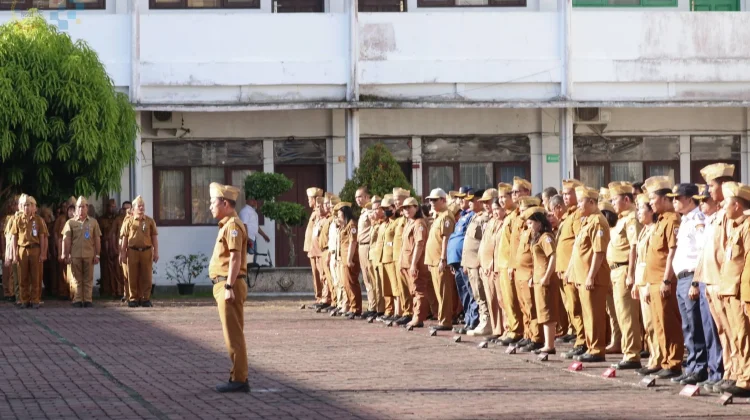 Pimpin Upacara, Wali Kota Tekankan Disiplin dan Integritas ASN
