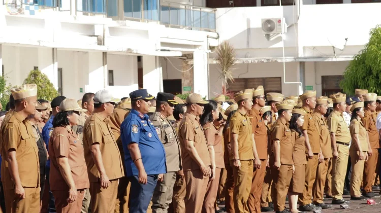 Pimpin Upacara, Wali Kota Tekankan Disiplin dan Integritas ASN