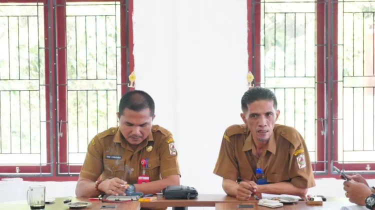 Diskominfo Nias Utara Gelar Rapat Staf, Fokus Disiplin dan Capaian Target Kerja