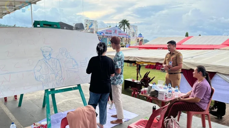 Warna Kreatif Mural Hiasi HUT ke-348 Gunungsitoli