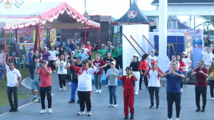 Meriah HUT 348, Wali Kota Ikut Senam dan aksi Kesehatan Gratis