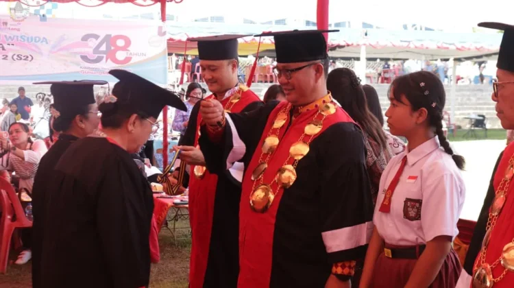 Wali Kota Pimpin Wisuda Lasia, Tangguh dan Mandiri