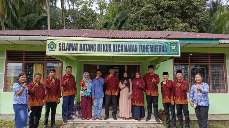 KUA Tuhemberua Gelar Bimwin bagi Para Catin