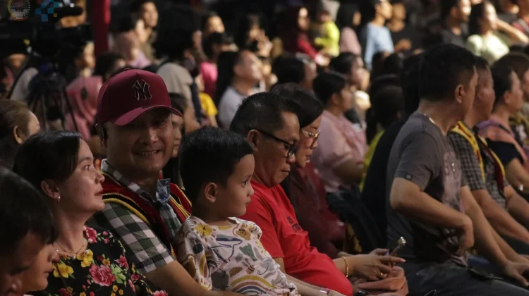 Fashion Carnaval dan Ragam Seni Budaya Tampil Memukau HUT 348 Kota Gunungsitoli