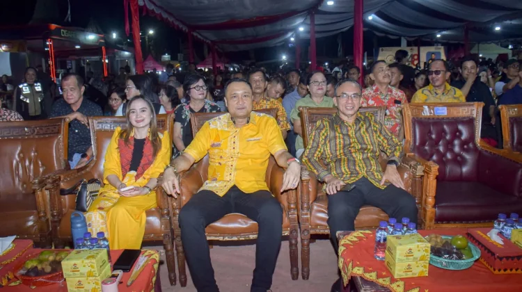 Sekda Nias Utara Hadiri HUT ke-348 Kota Gunungsitoli