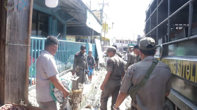 PKL Ditata, Jalan Mawar Kini Lebih Tertib dan Nyaman