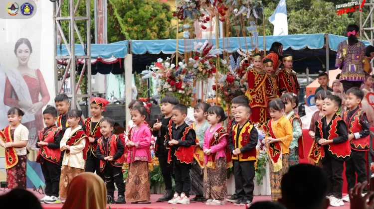 Panggung Kreasi Anak PAUD, Wadah Latihan Kreatifitas Generasi Emas