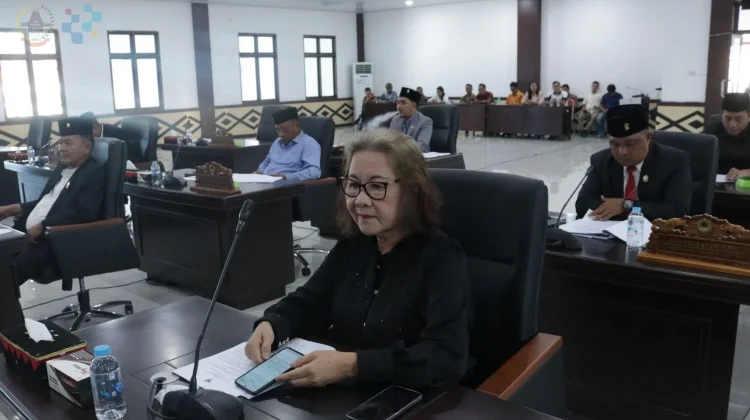 Wali Kota Gunungsitoli Hadiri Paripurna Penyampaian Rekomendasi DPRD atas LKPJ