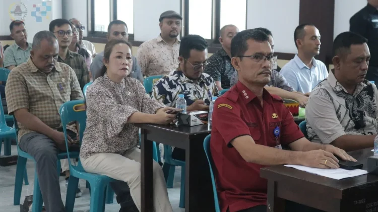 Wali Kota Gunungsitoli Hadiri Paripurna Penyampaian Rekomendasi DPRD atas LKPJ