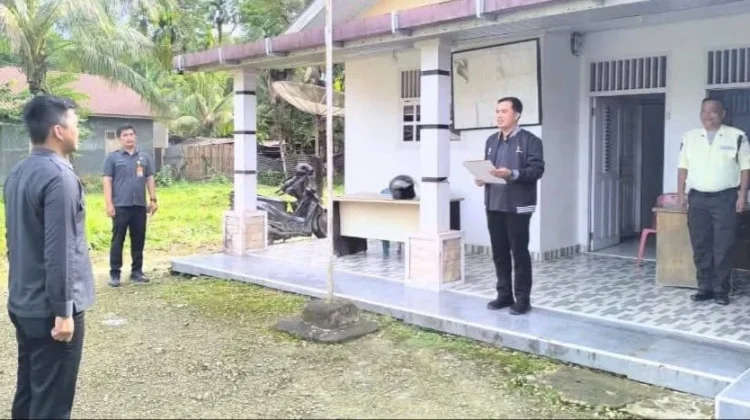 Perkuat Disiplin di Masa Nontahapan, Bawaslu Nias Utara Gelar Apel Rutin