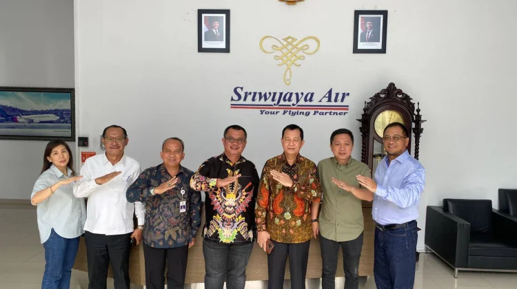 Buka Rute Jakarta-Gunungsitoli, Pemkab Nias Utara Temui Bos Sriwijaya Air