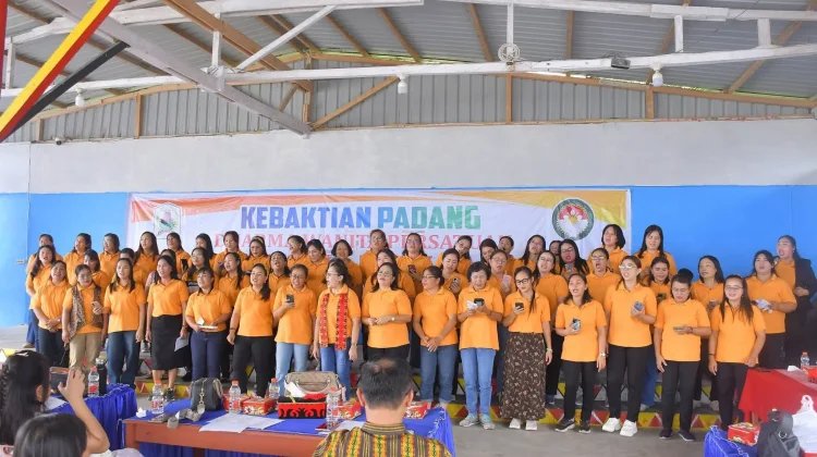 DWP Nias Utara Gelar Kebaktian Padang, Usung Tema Perempuan Tafaeri