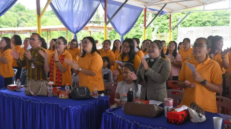 Ketua TP-PKK Nias Utara: Kebaktian Padang Momen Eratkan Persaudaraan