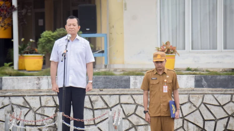 Pimpin Upacara Bendera, Wabup Nias Utara Bahas Rute Jakarta-Gunungsitoli