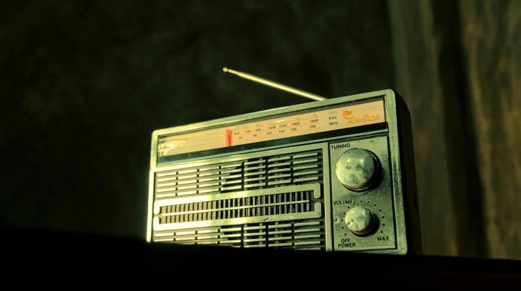 Radio Tetap Eksis di tengah Gempuran Media Digital