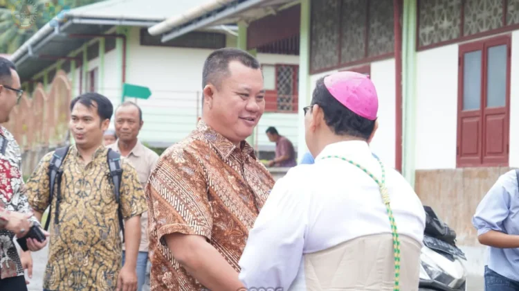 Batu Pertama Pastoran KPKK Fodo Diletakkan, Wali Kota Turut Hadir