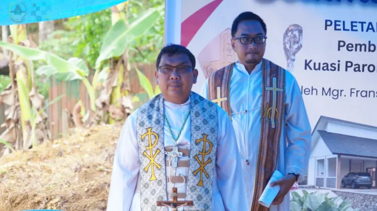 Batu Pertama Pastoran KPKK Fodo Diletakkan, Wali Kota Turut Hadir