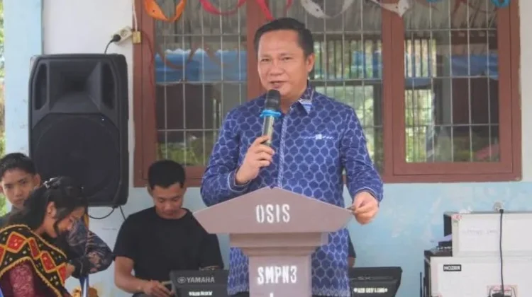 Bupati Minta para Guru Menjadi Contoh yang Baik