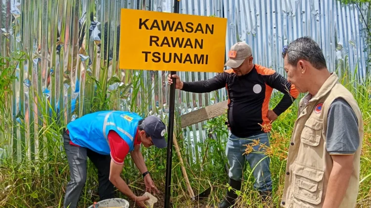 PLTMG Nias Sumbang Rambu dan Papan Informasi Bencana untuk Kota Gunungsitoli