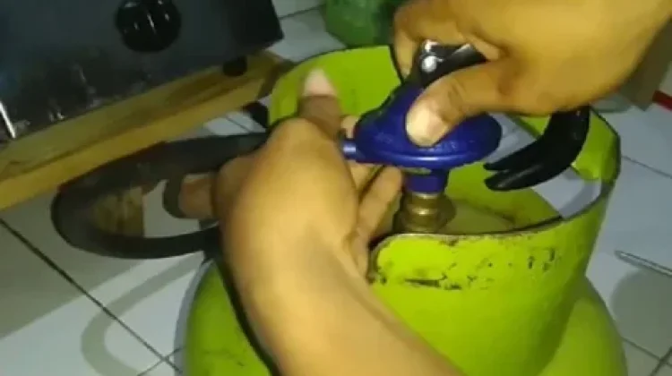 Panduan Memasang Gas LPG yang Aman saat Memasak