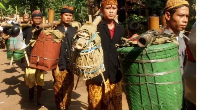 Melestarikan Tradisi, Merajut Kebhinekaan