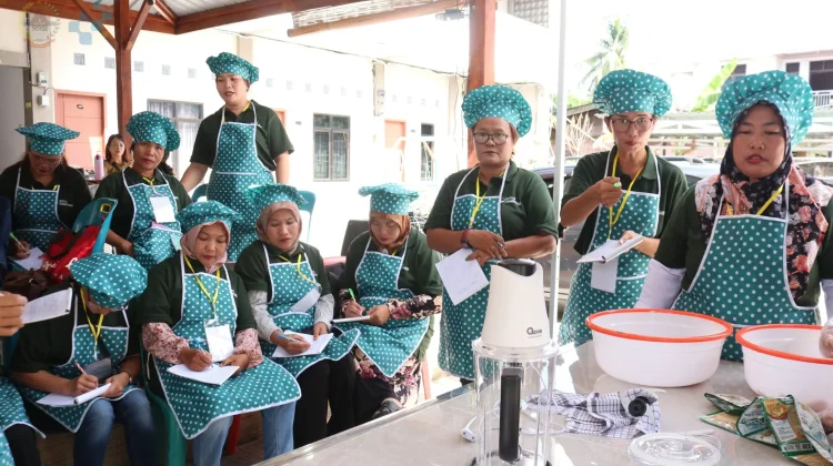 Pelatihan Keripik Ikan dan Pisang, UMKM Gunungsitoli Makin Berdaya
