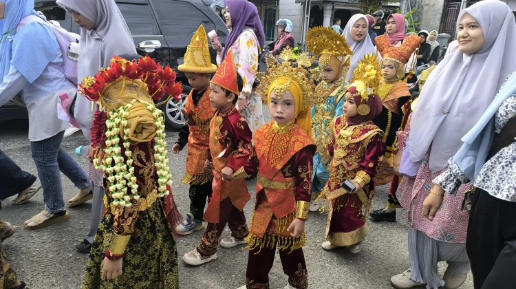 TK Aisyiyah Bustanul Athfal Kota Gunungsitoli Gelar Karnaval